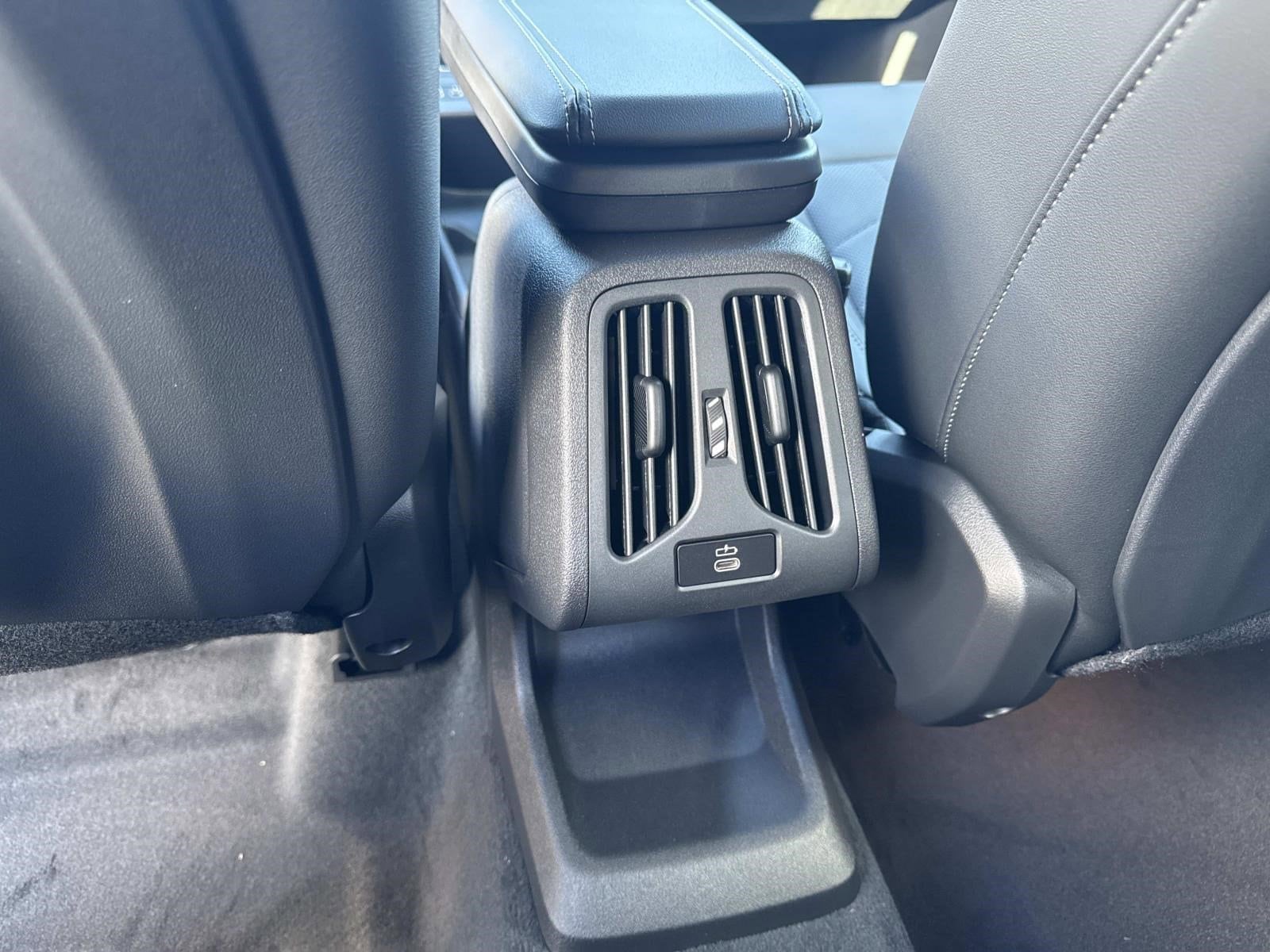2026 BMW X1 XDrive28i - Photo 16