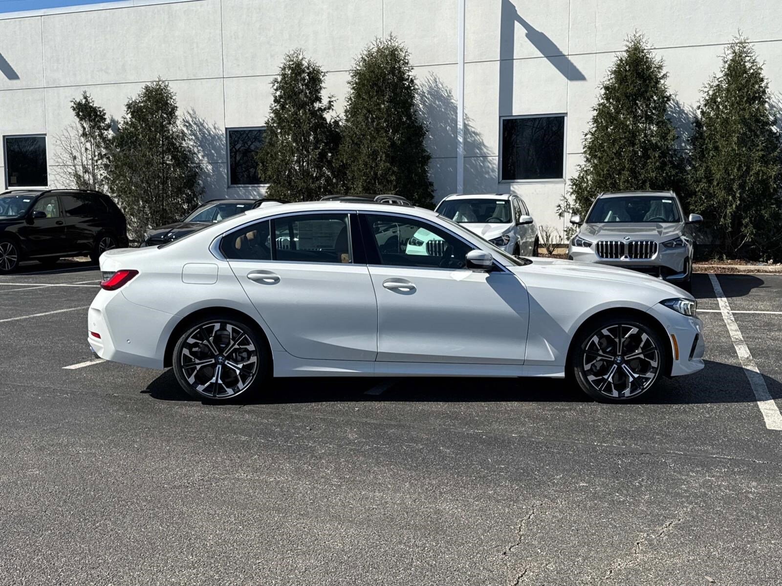 2025 Bmw 330i xDrive Sedan photo 4
