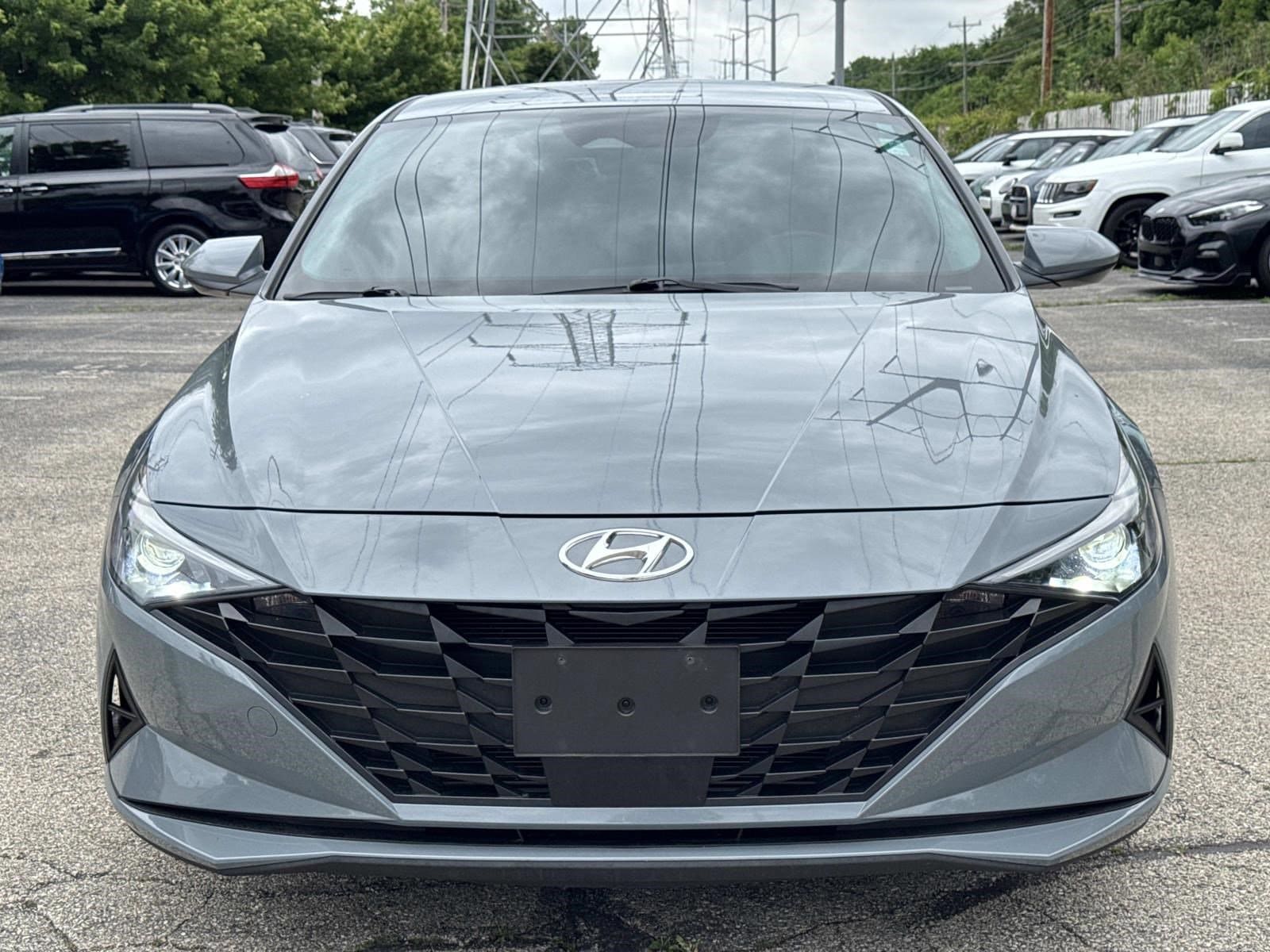Used 2023 Hyundai Elantra SEL with VIN KMHLS4AG4PU385622 for sale in Northfield, IL