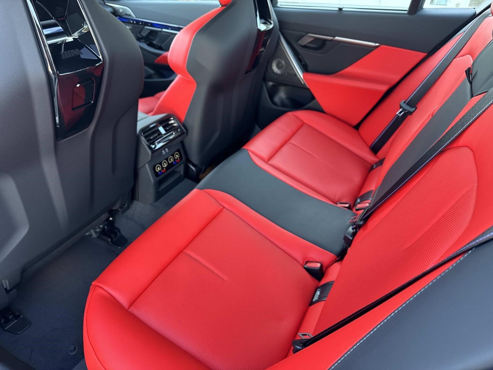 2026 BMW M5 M5 - Photo 14