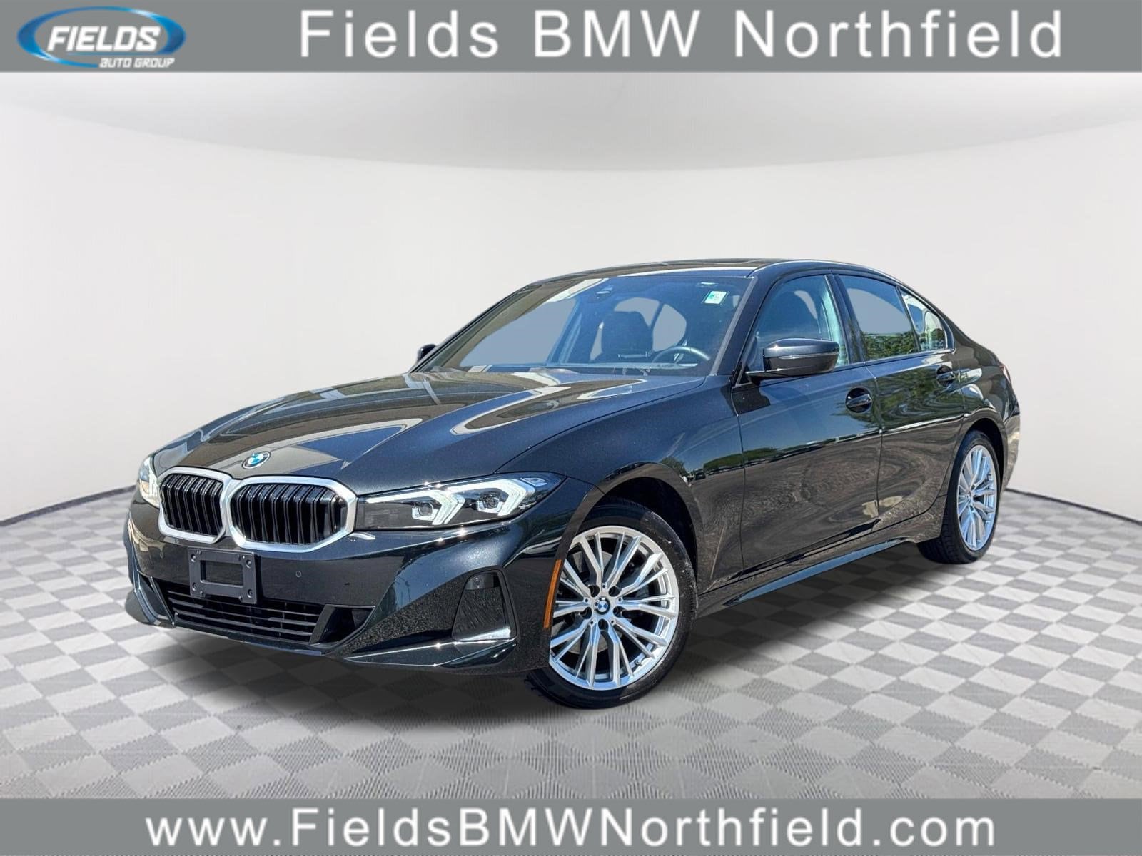 2023 BMW 3 Series 330i xDrive Sedan's photo