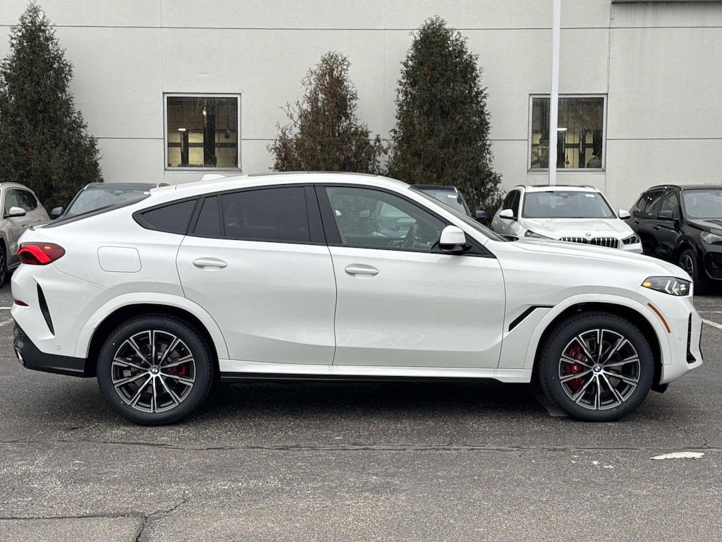 New 2026 BMW X6 xDrive40i SUV