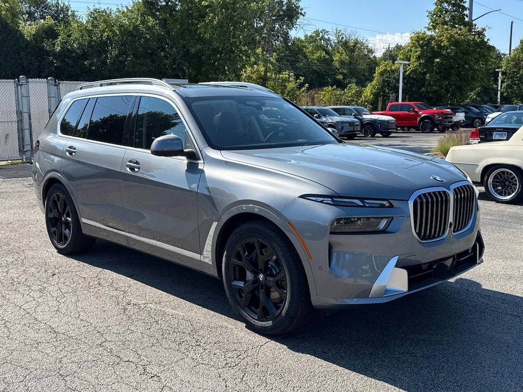New 2026 BMW X7 xDrive40i SUV