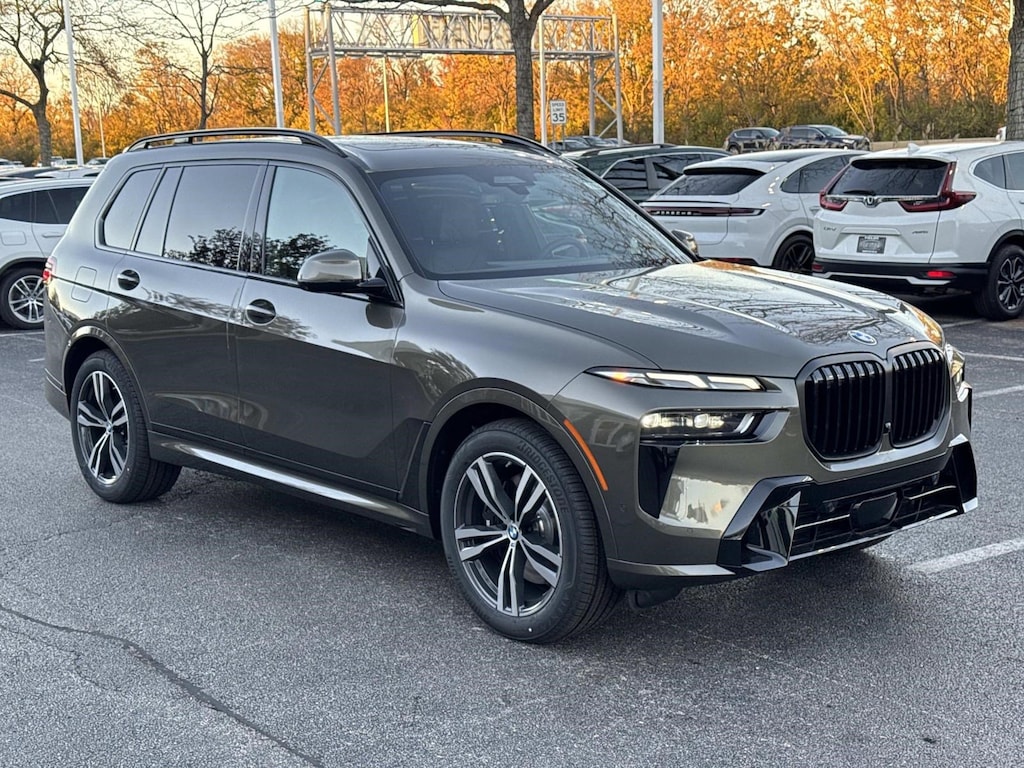 New 2026 BMW X7 xDrive40i SUV