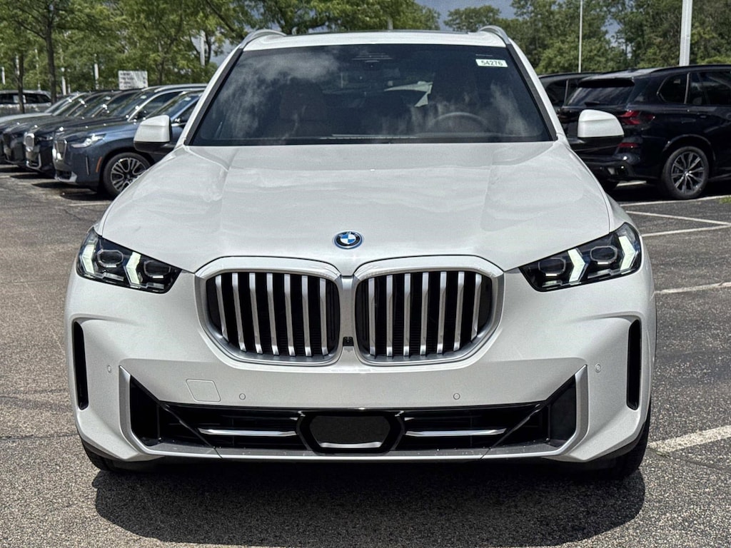 New 2026 BMW X5 PHEV xDrive50e SUV