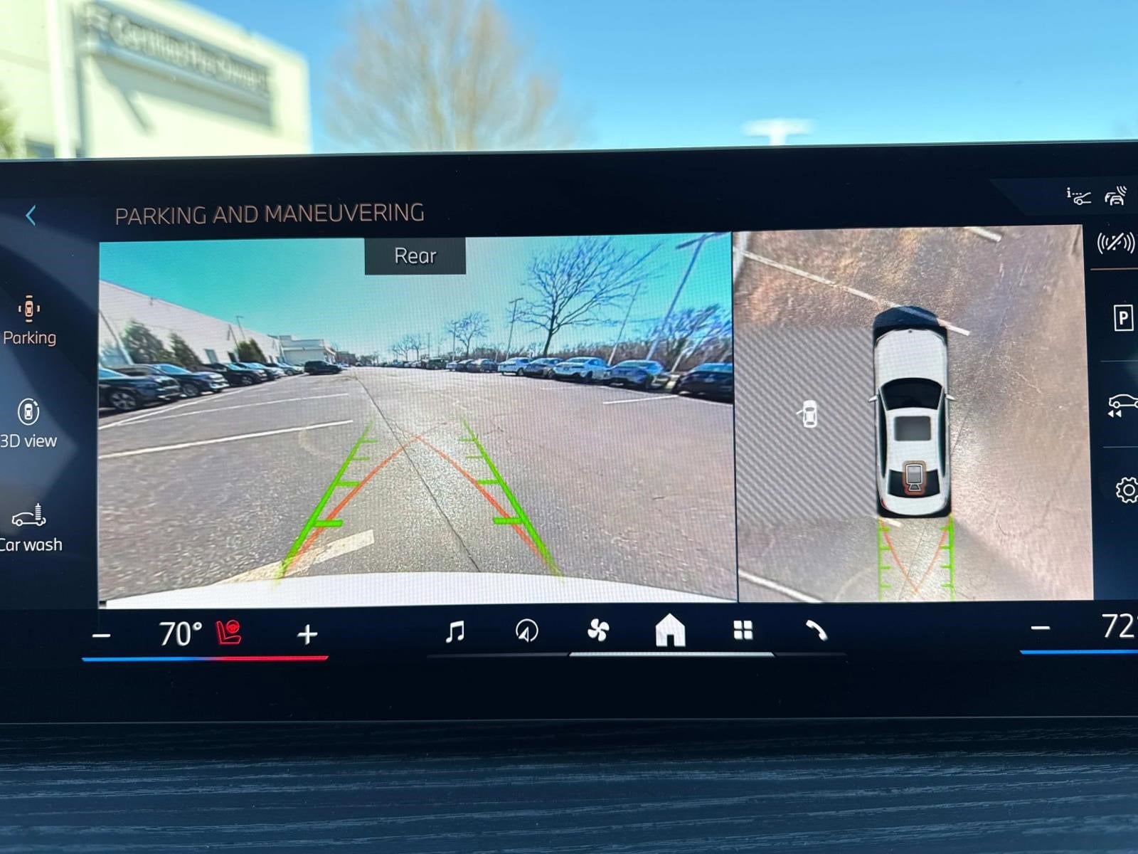 2025 BMW 3 Series 330i - Photo 22