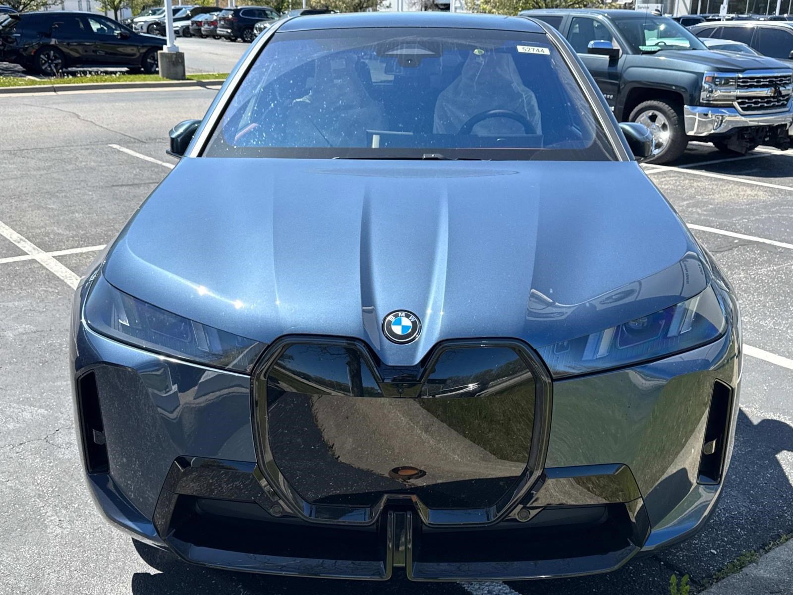 2026 Bmw iX iX xDrive60 photo 2