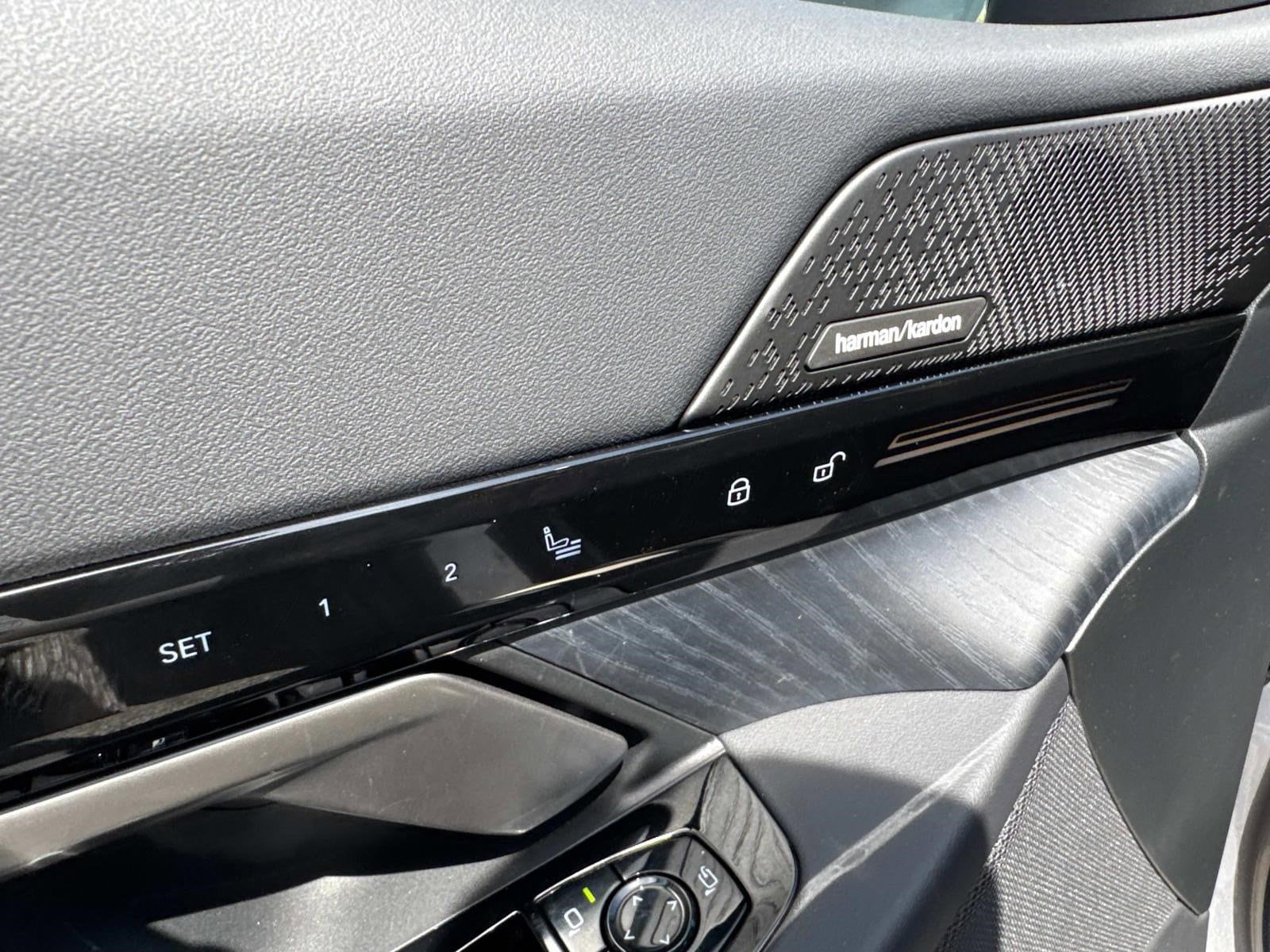 2026 BMW 5 Series 530i - Photo 18