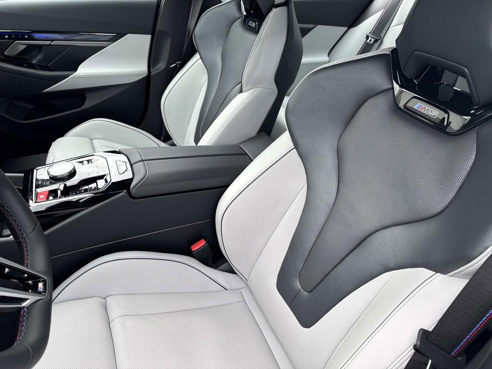 2026 BMW M5 M5 - Photo 20