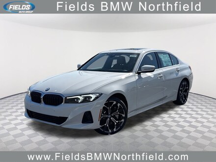 2025 BMW 330i xDrive Sedan