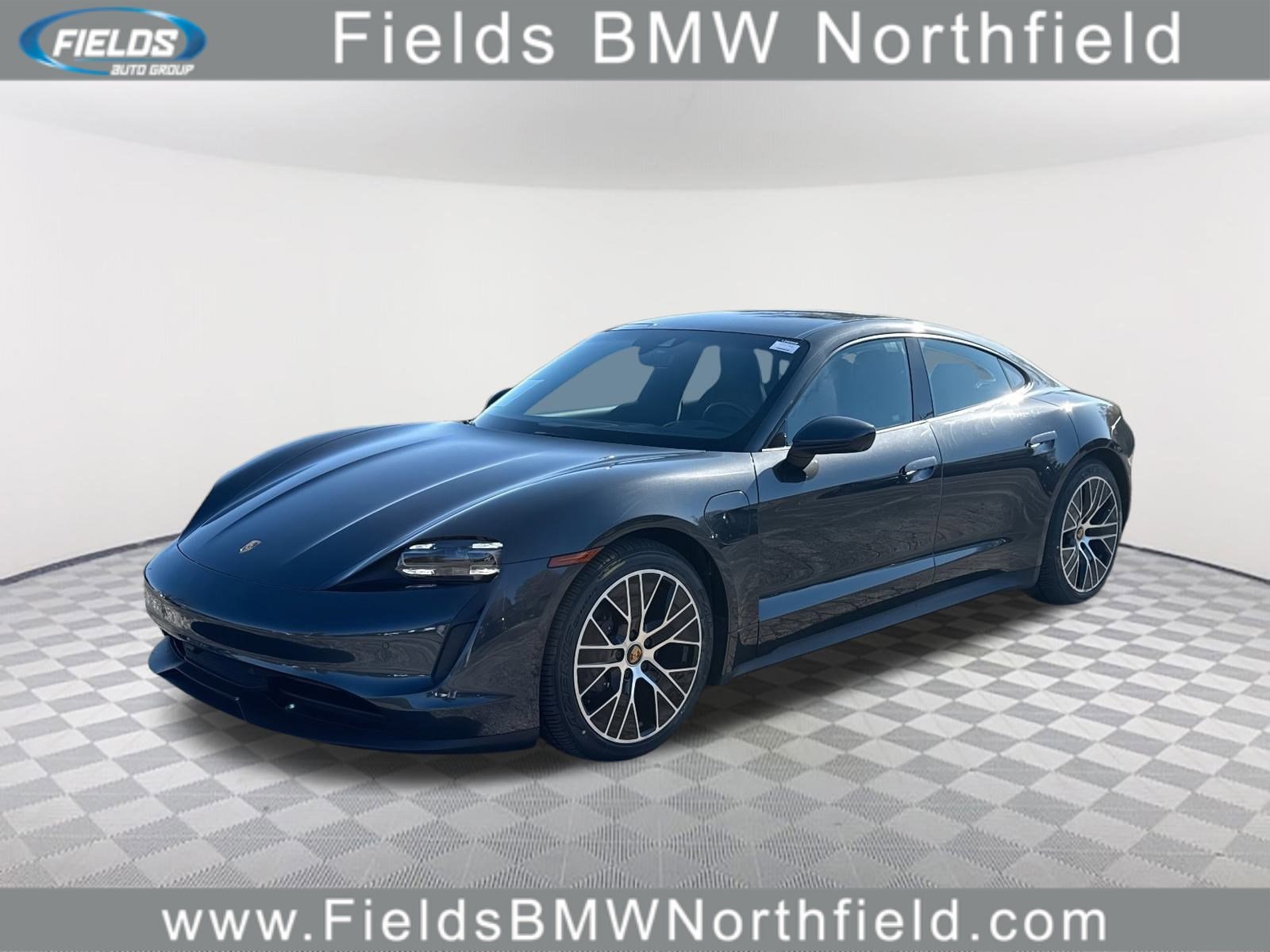 2021 Porsche Taycan Base's photo