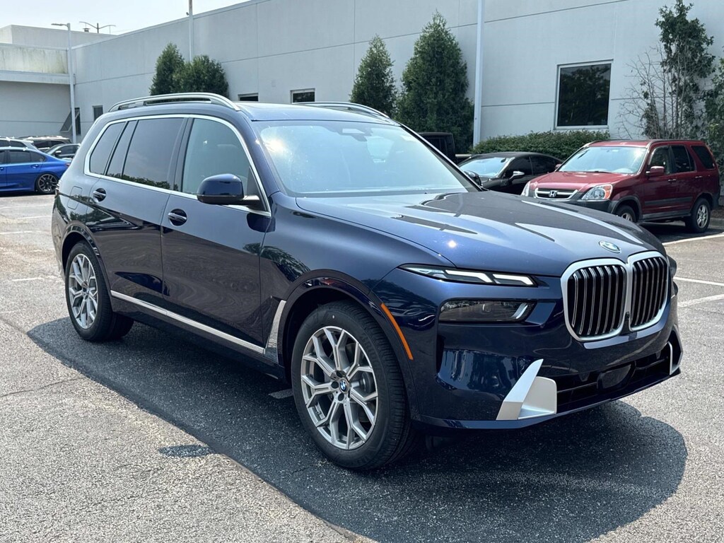 New 2026 BMW X7 xDrive40i SUV