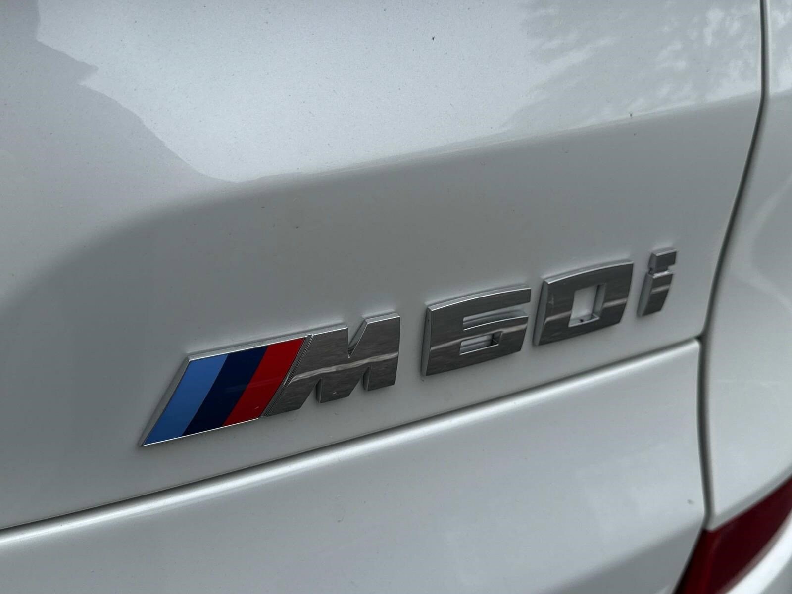 2026 BMW X5 M60i - Photo 36