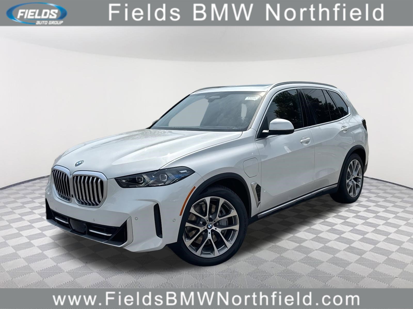 2026 BMW X5 xDrive50e's photo