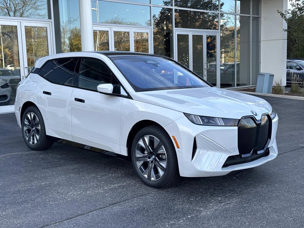 New 2026 BMW iX xDrive60 SUV