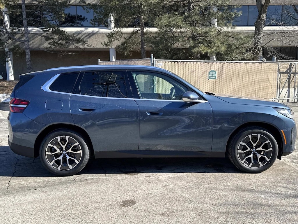New 2026 BMW X3 30 xDrive SUV