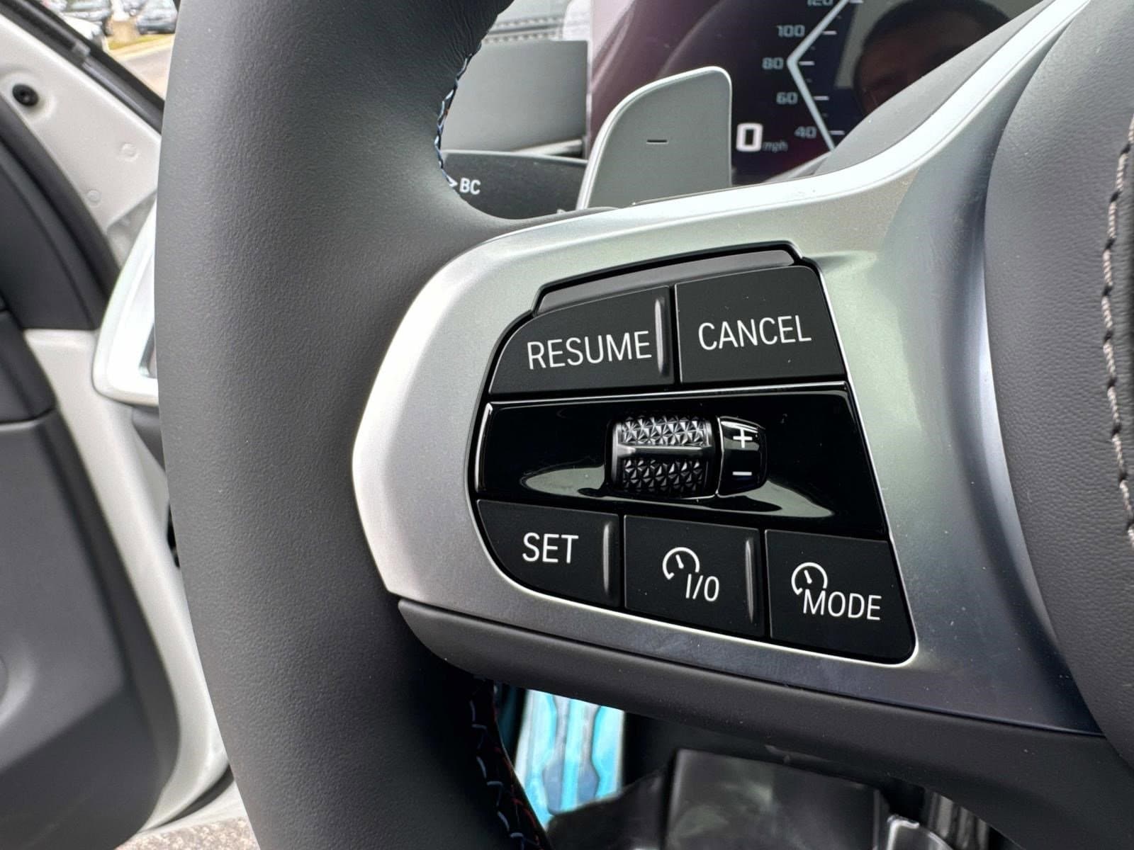 2026 BMW X5 M60i - Photo 33