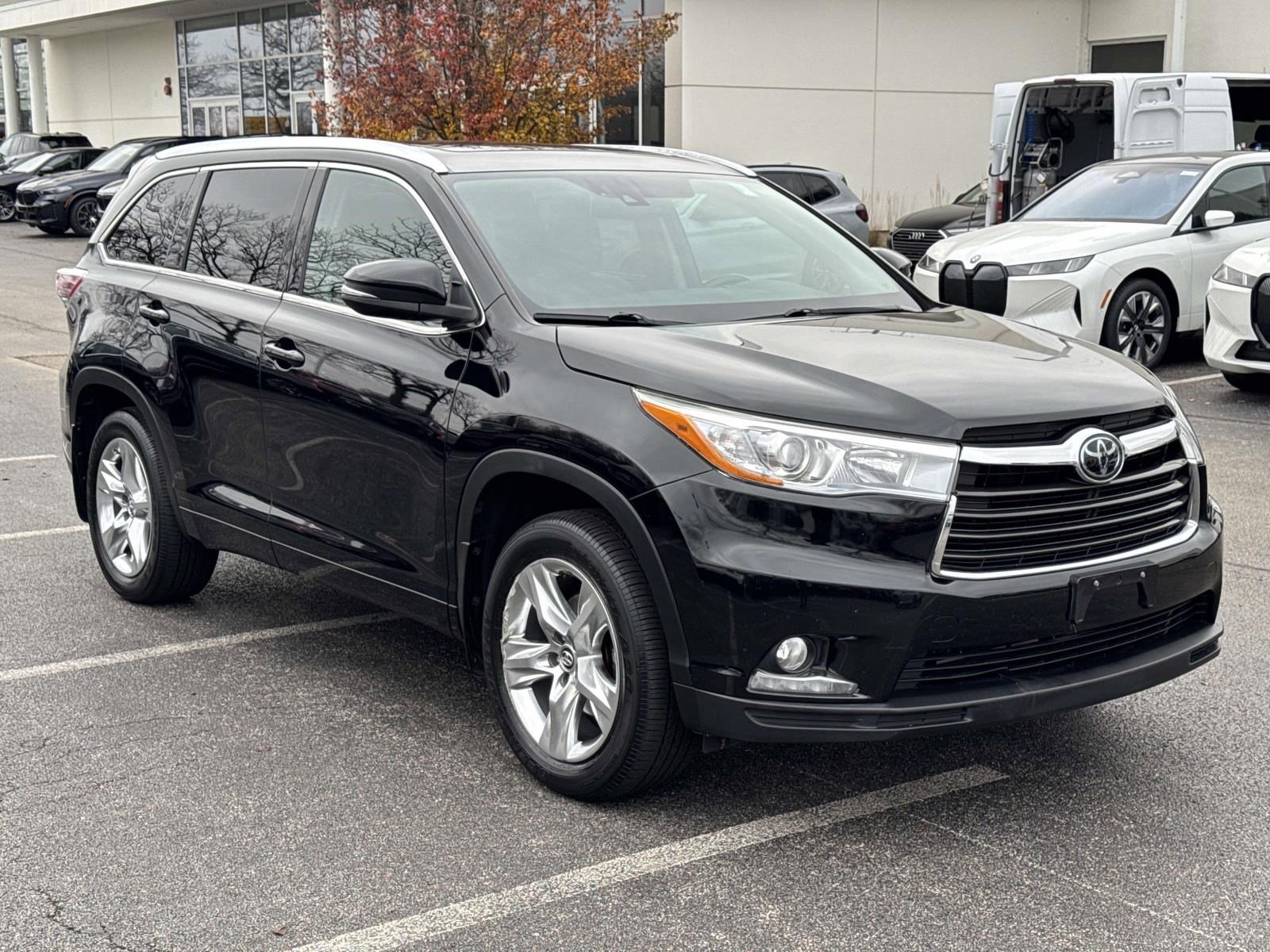2016 Toyota Highlander Limited Platinum photo 3