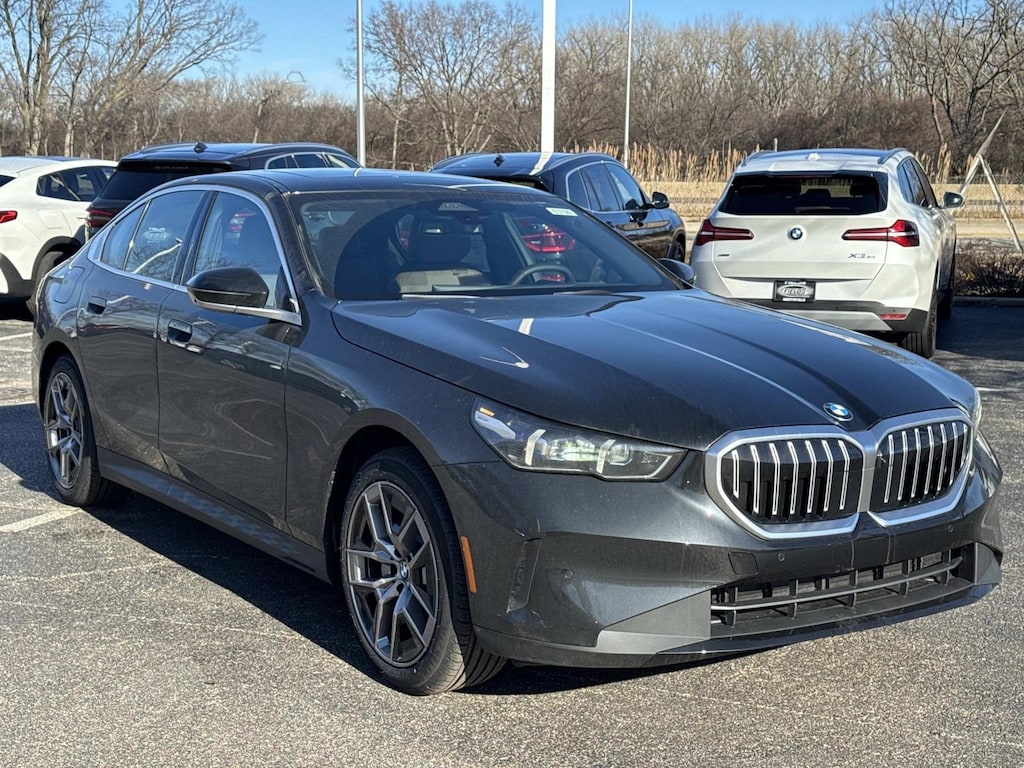 New 2026 BMW 530i xDrive Sedan