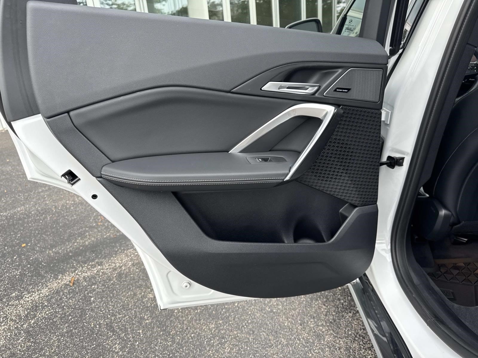 2026 BMW X1 XDrive28i - Photo 11