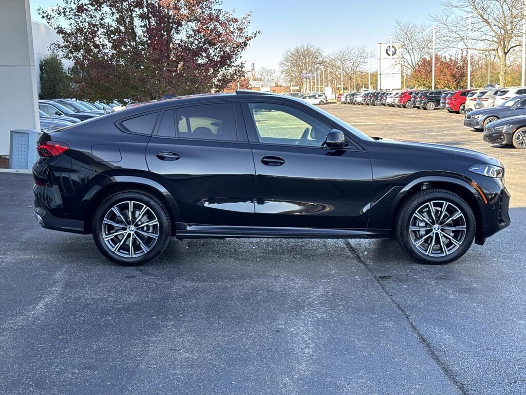 New 2025 BMW X6 xDrive40i SUV