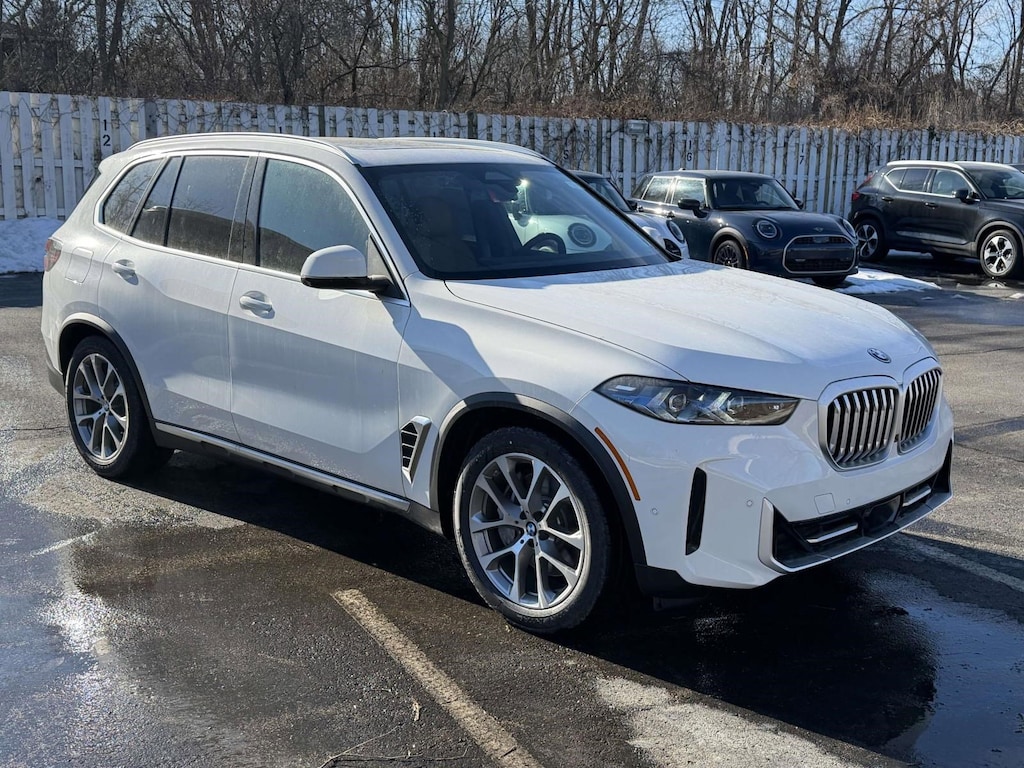 New 2026 BMW X5 PHEV xDrive50e SUV