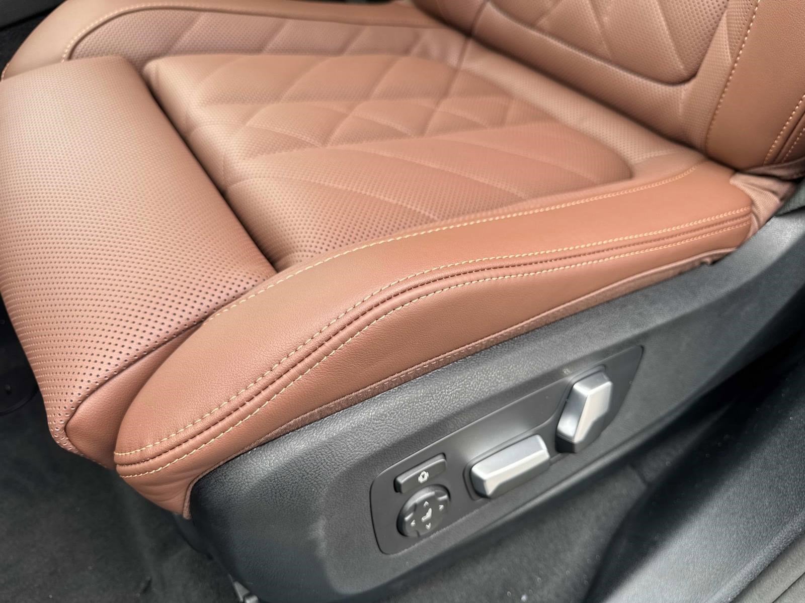 2026 BMW X5 50e - Photo 20