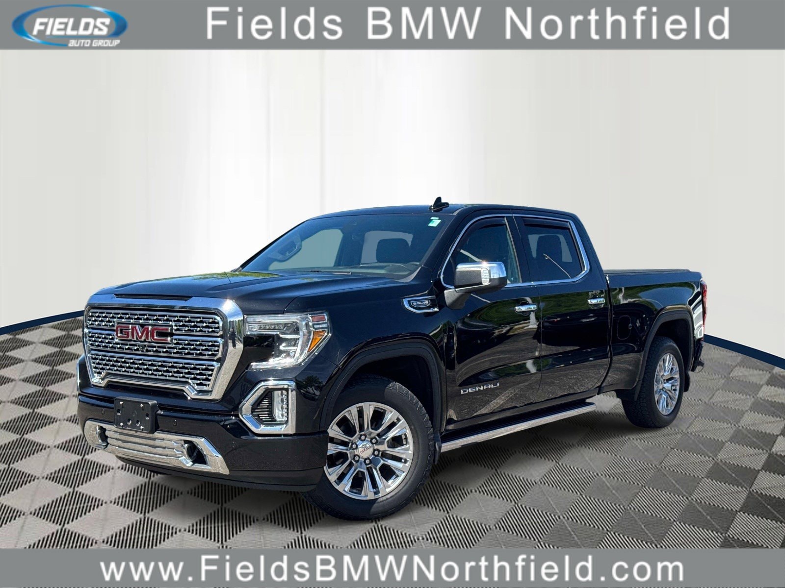 2019 GMC Sierra Denali 4x4 Crew Cab Short Box's photo