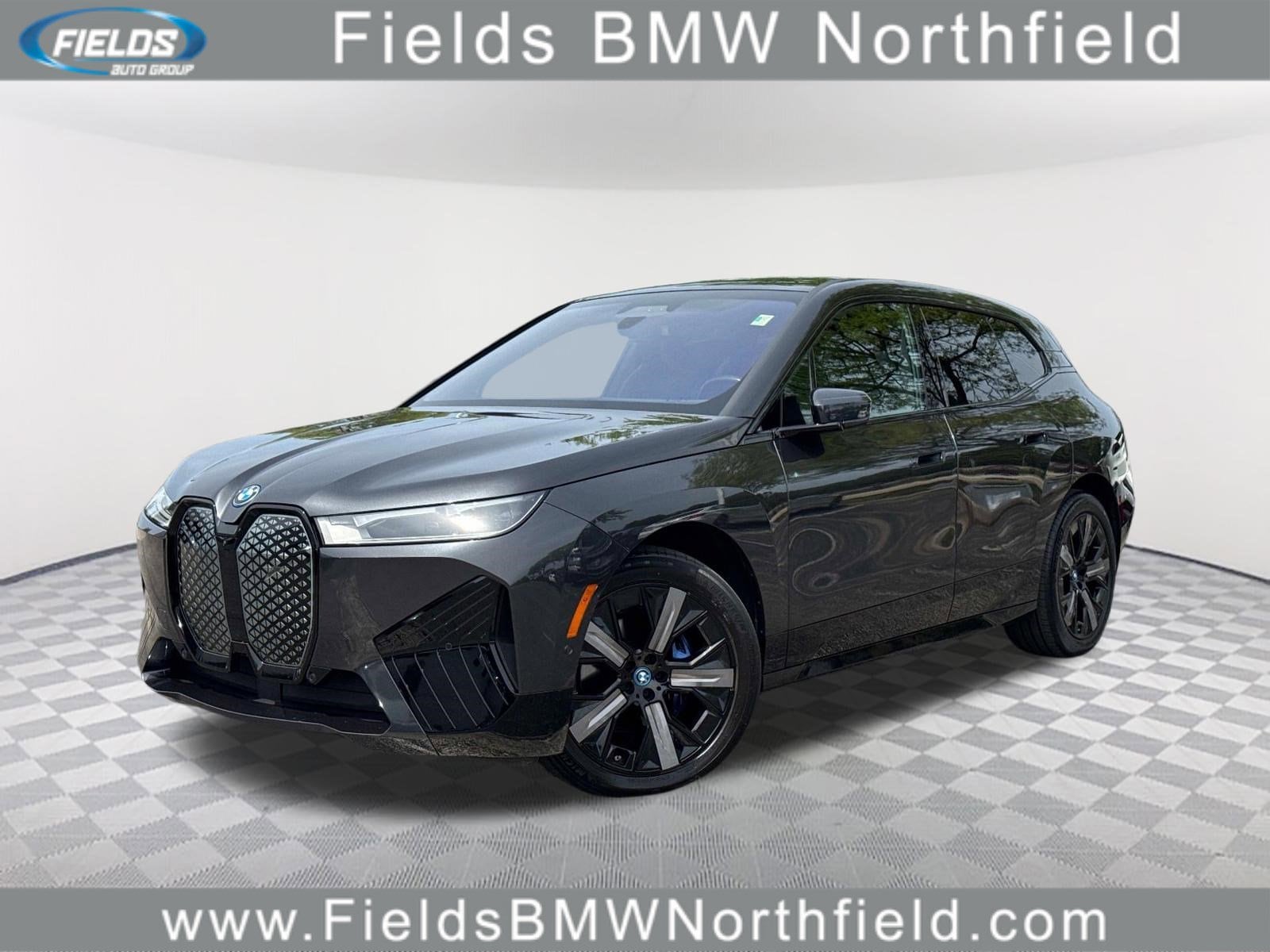 2024 BMW iX xDrive50's photo