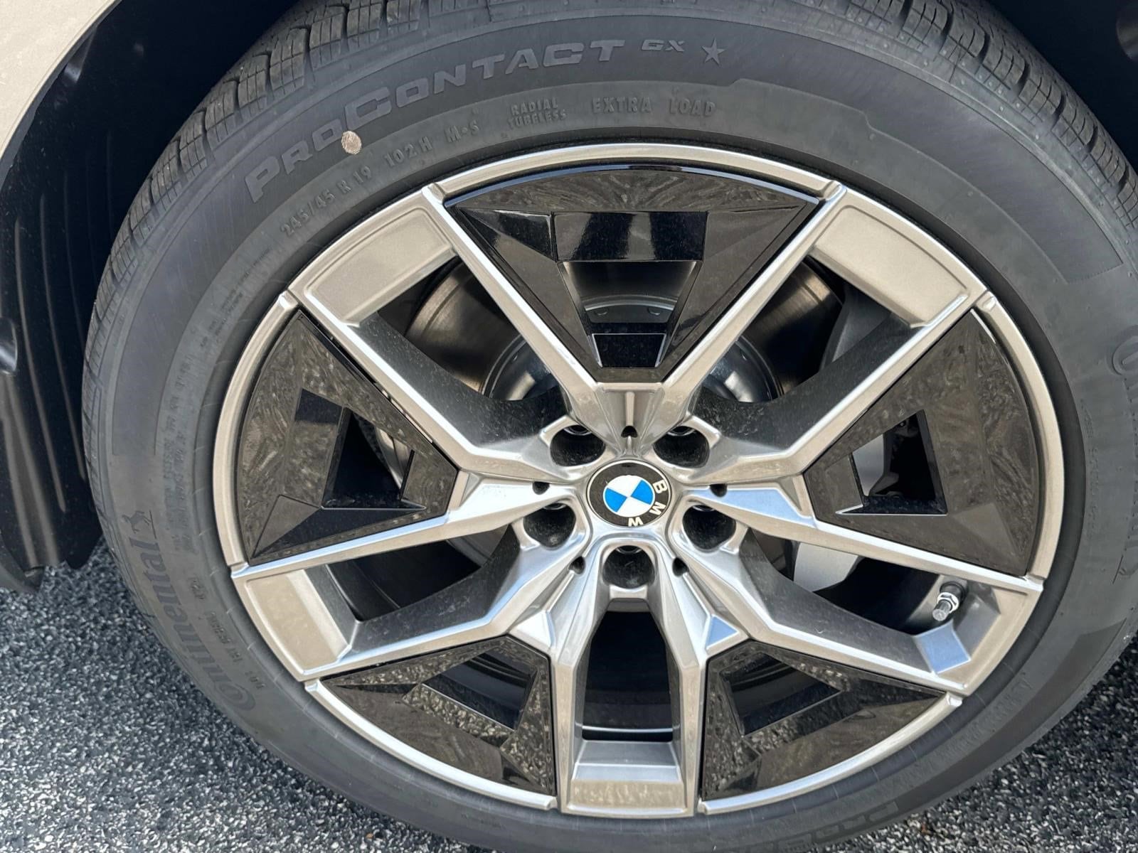2026 BMW 5 Series 530i - Photo 9
