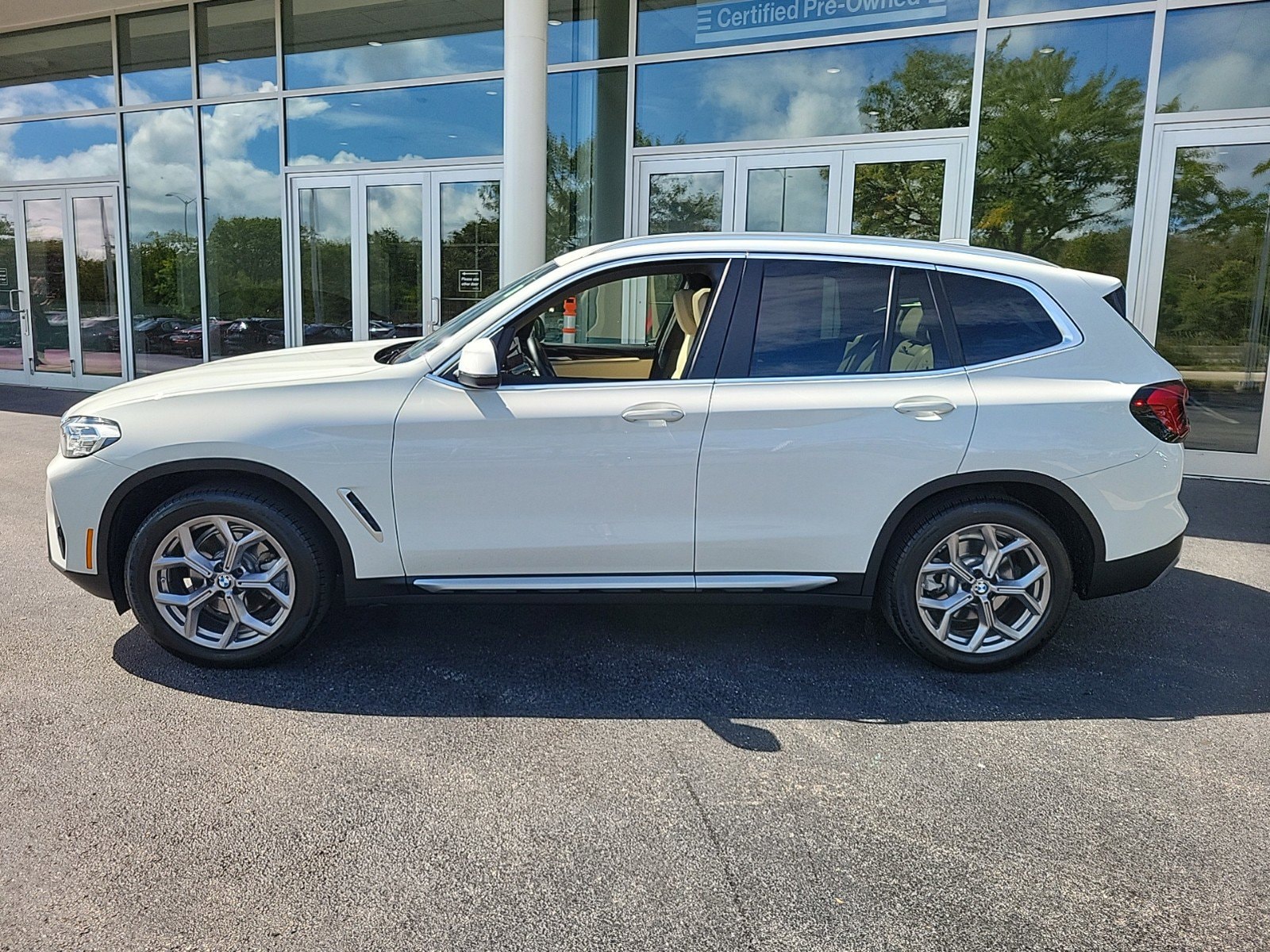 Certified 2022 BMW X3 30i with VIN 5UX53DP04N9J42041 for sale in Northfield, IL