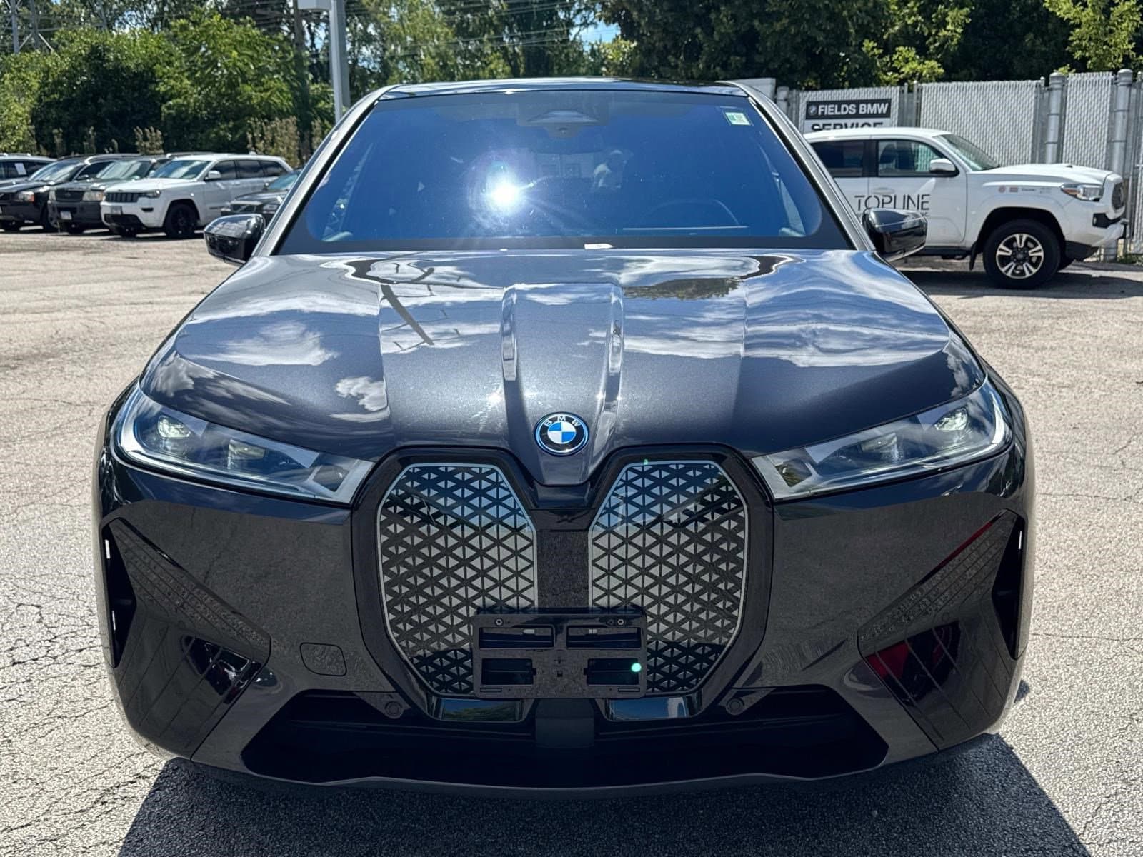 Certified 2023 BMW iX Base with VIN WB523CF08PCL98023 for sale in Northfield, IL