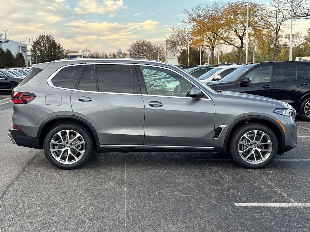 New 2026 BMW X5 xDrive40i SUV