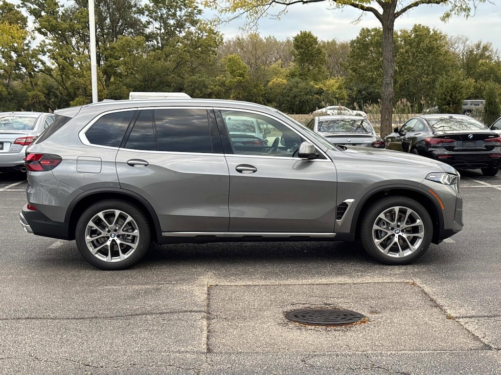 New 2026 BMW X5 xDrive40i SUV