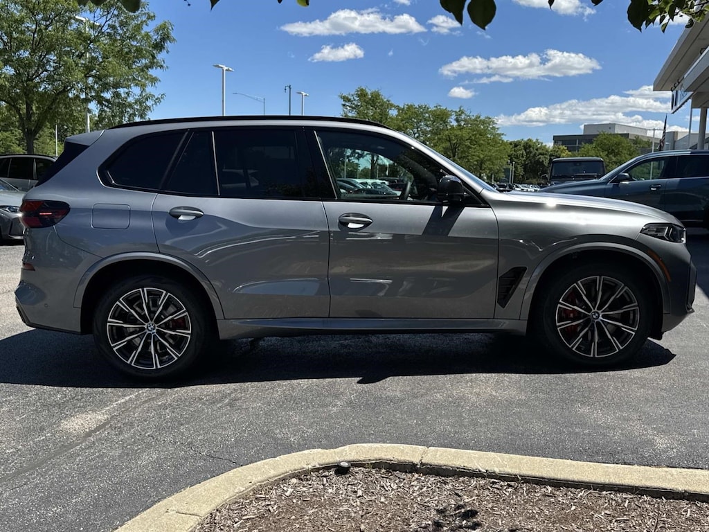 New 2026 BMW X5 M60i SUV