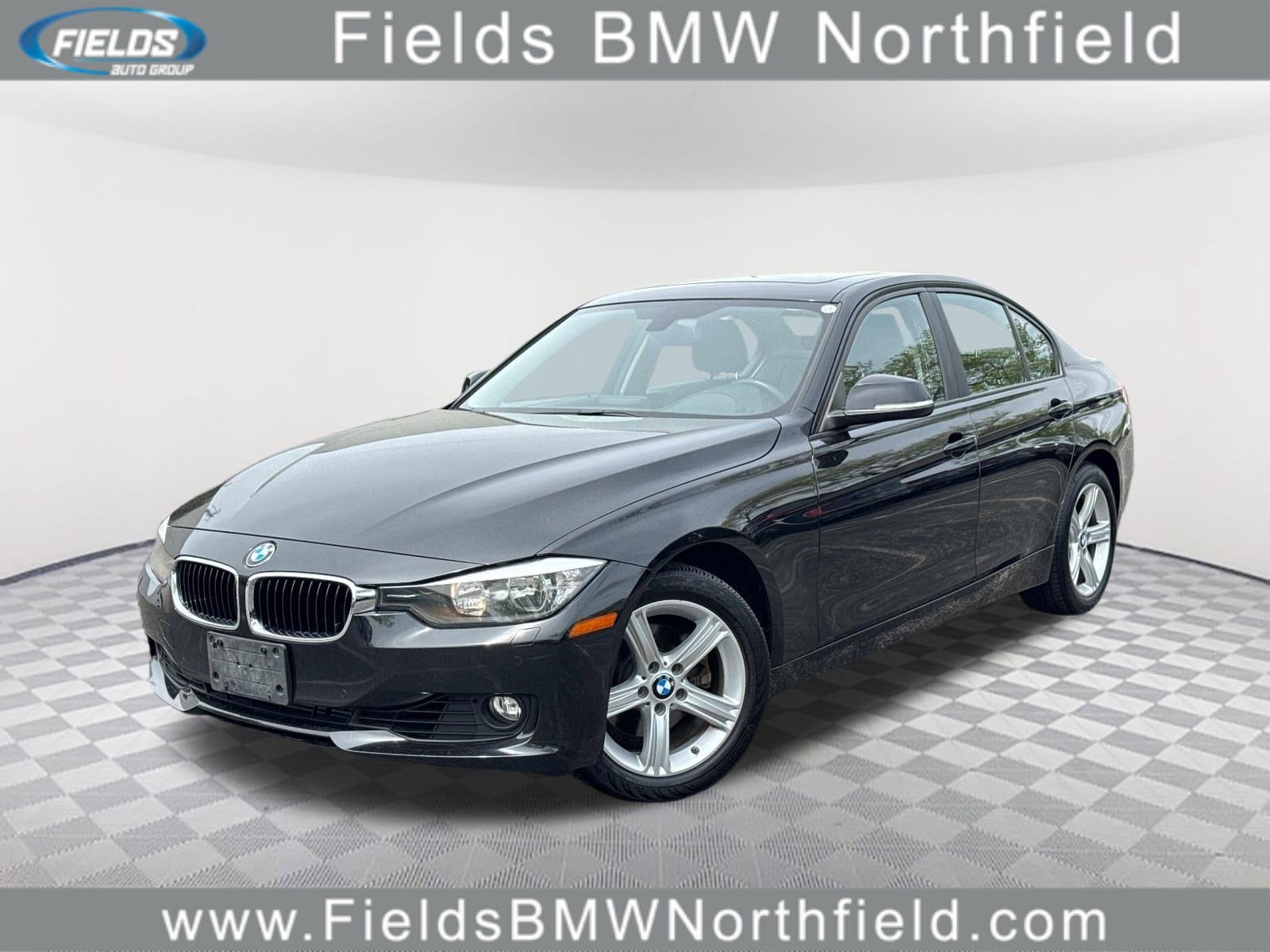 2015 BMW 3 Series 328i xDrive Sedan's photo