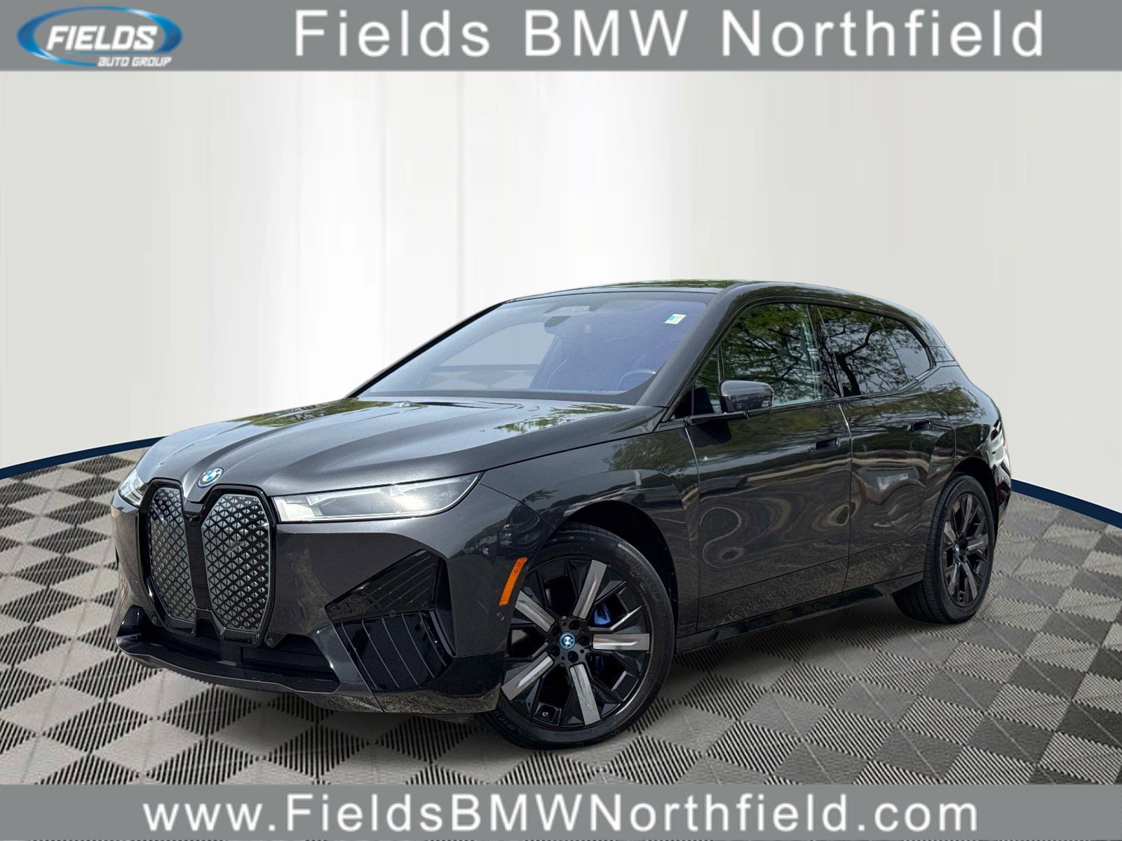2024 BMW iX xDrive50's photo