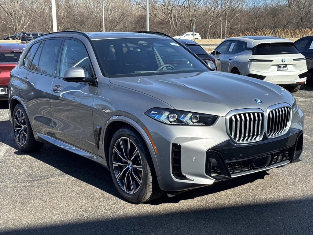 New 2026 BMW X5 PHEV xDrive50e SUV