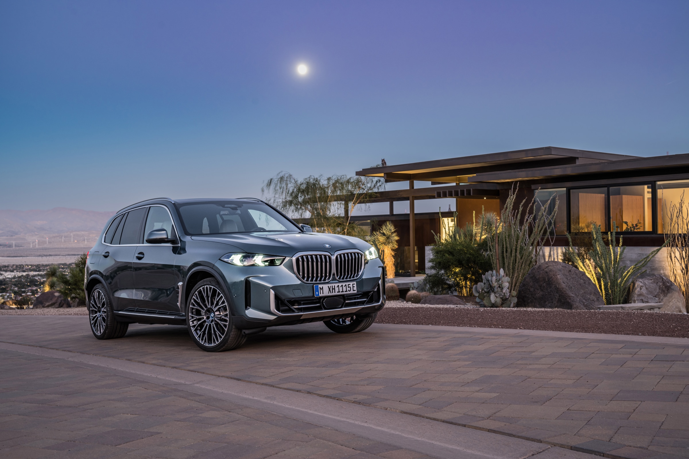 2026-BMW-ix-parked.png