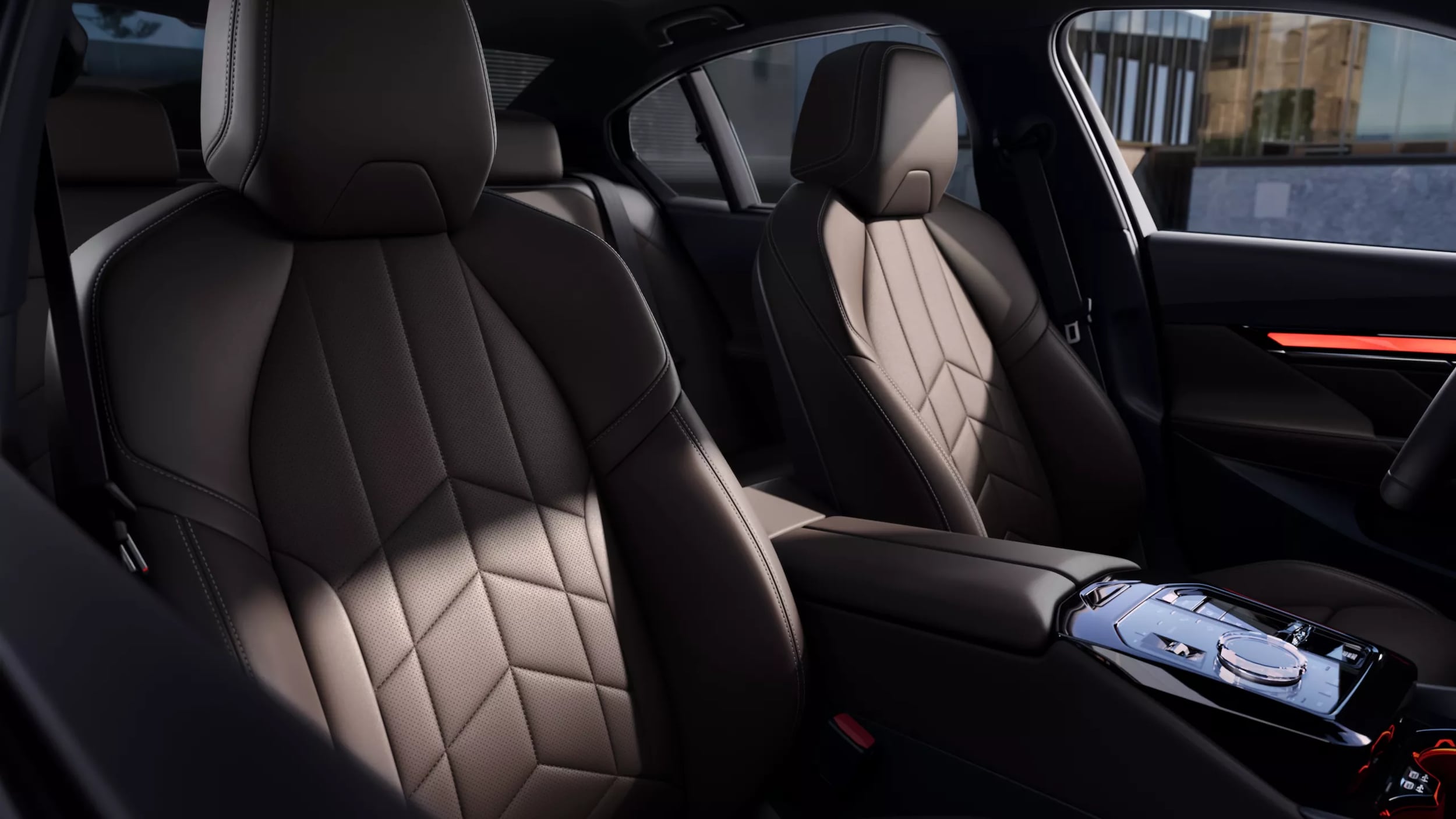 2027 BMW 5 Series Interior