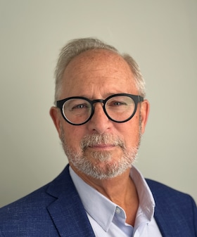 Staff member Michael Moran from ID_5bb2ab3ad847