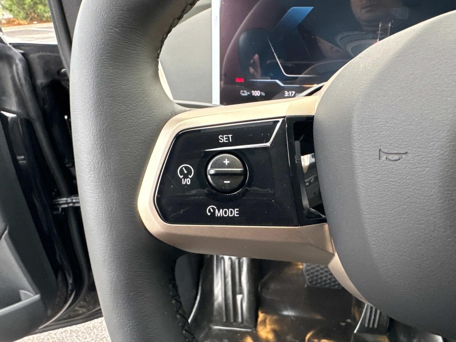 2026 BMW iX 60 - Photo 29