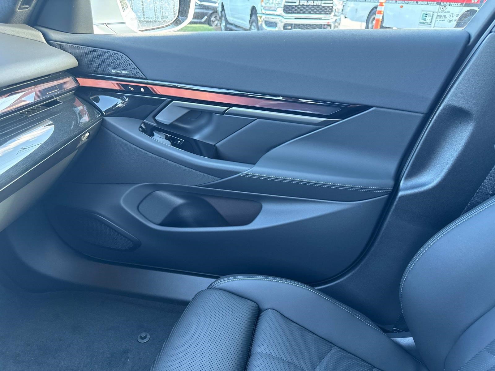 2026 BMW i5 40 - Photo 20