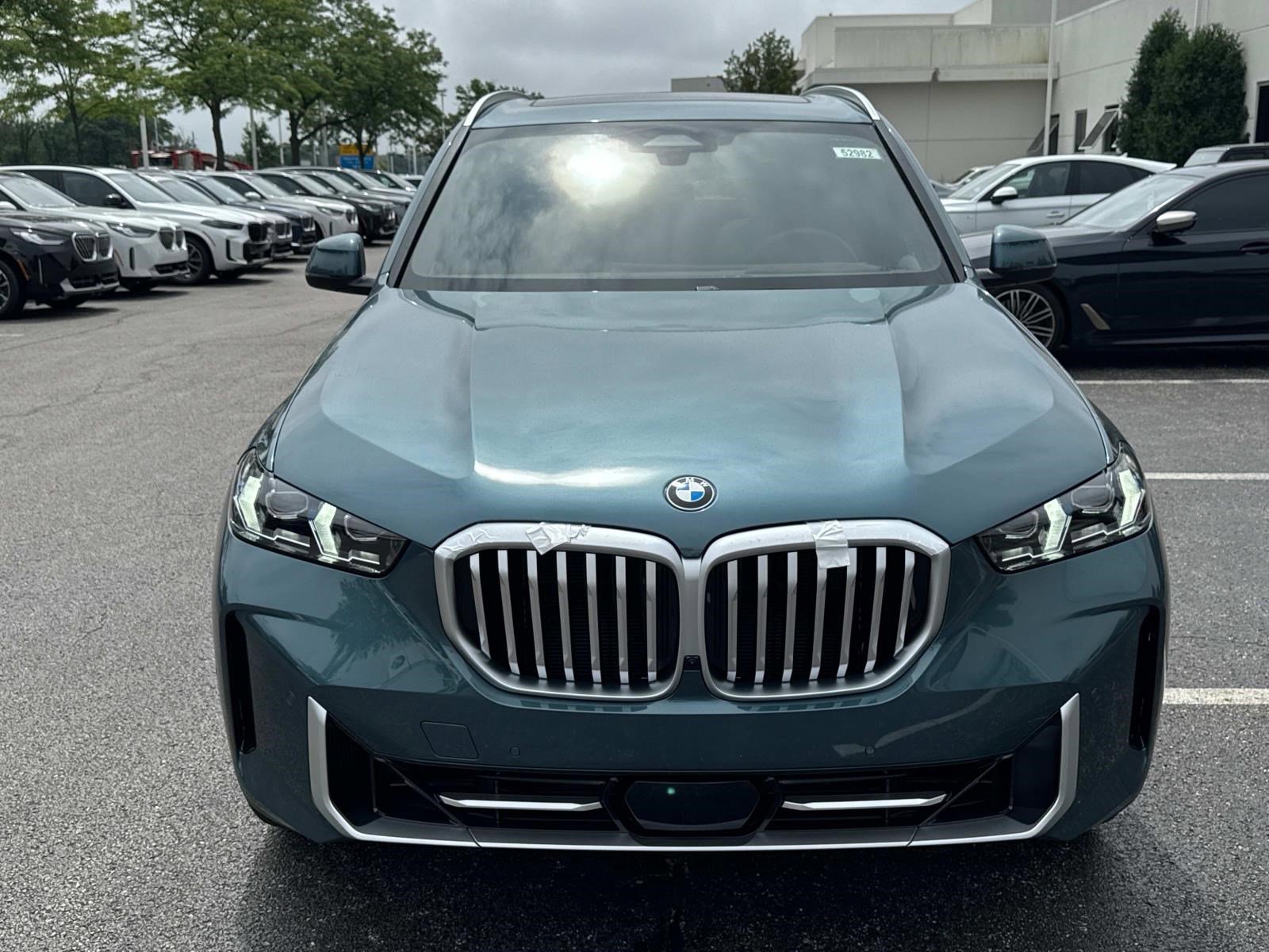 2026 Bmw X5 xDrive40i photo 2