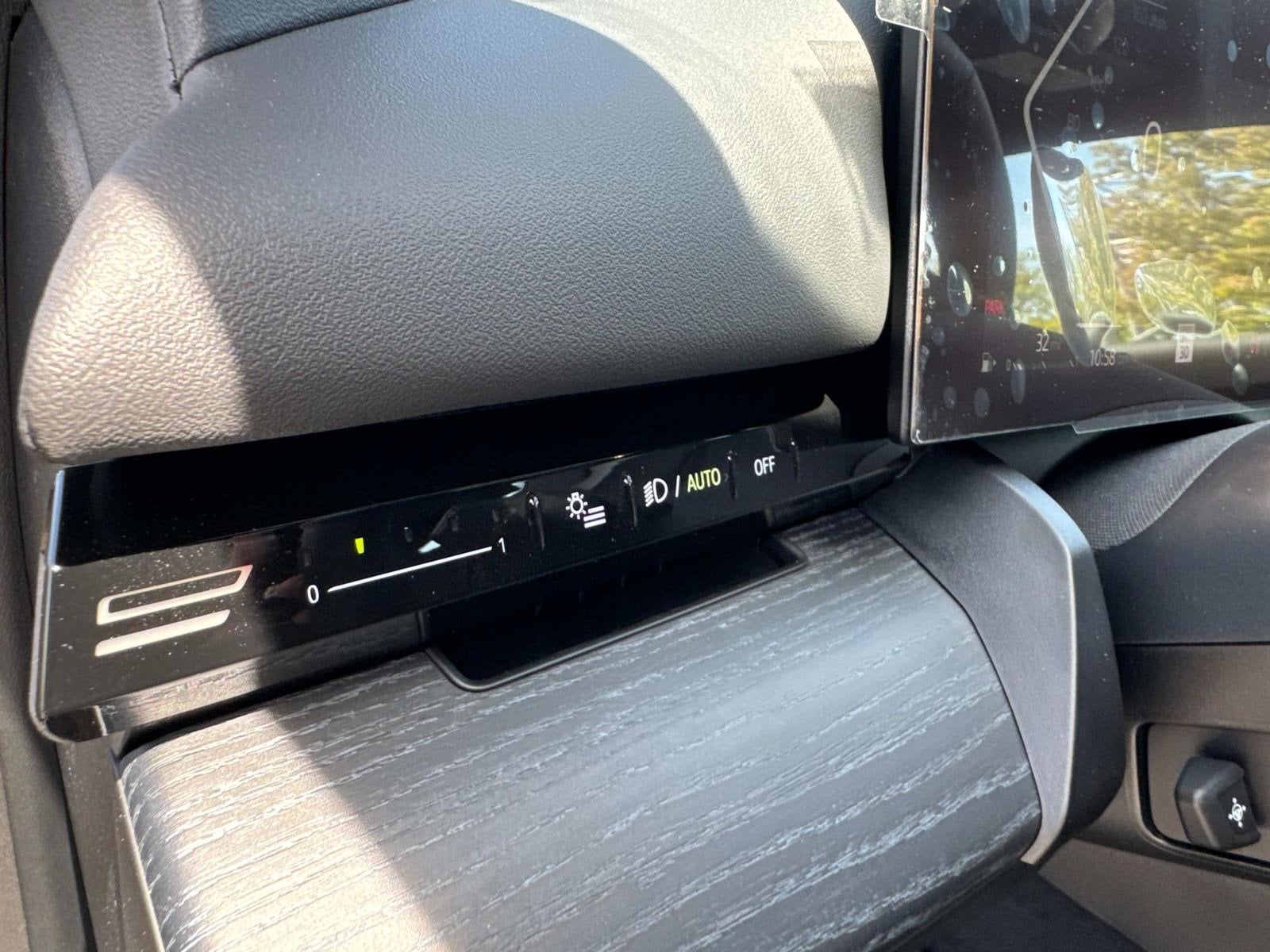 2026 BMW 5 Series 530i - Photo 32