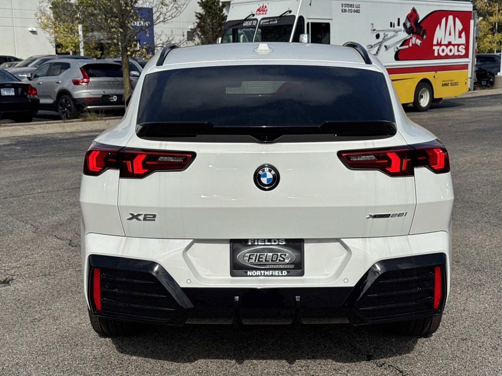 2026 BMW X2 28i - Photo 6