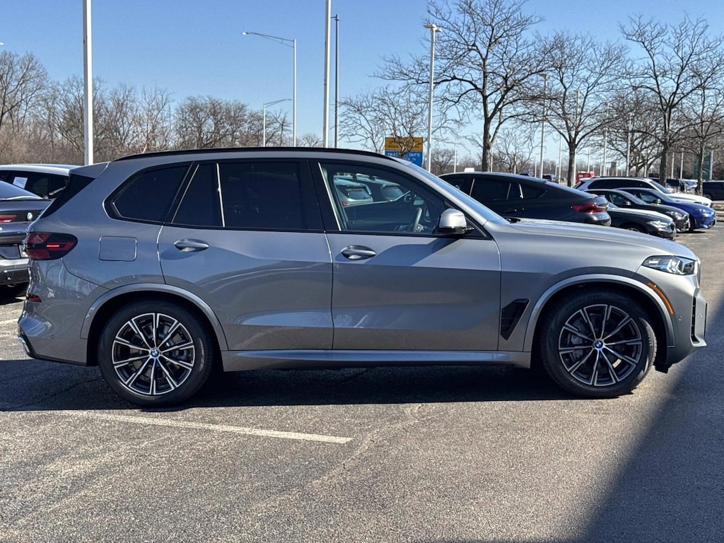 New 2026 BMW X5 PHEV xDrive50e SUV