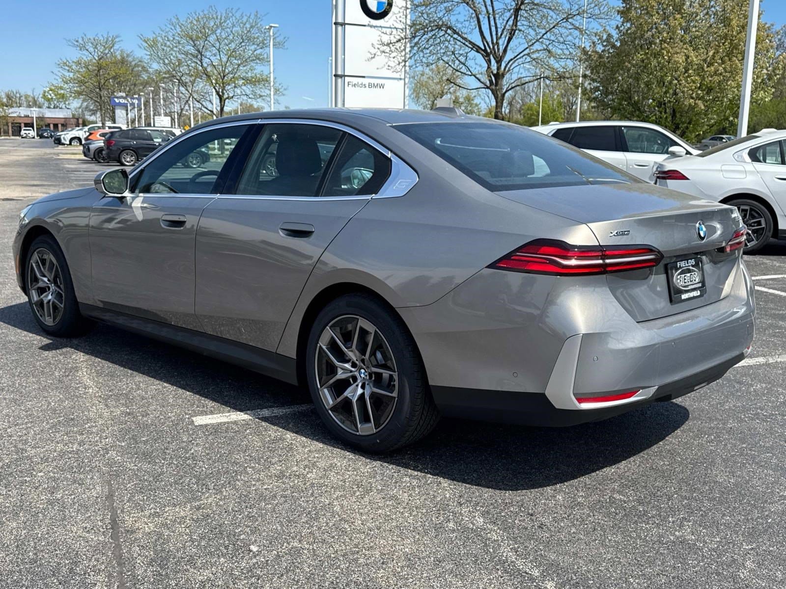 2026 BMW 5 Series 530i - Photo 7