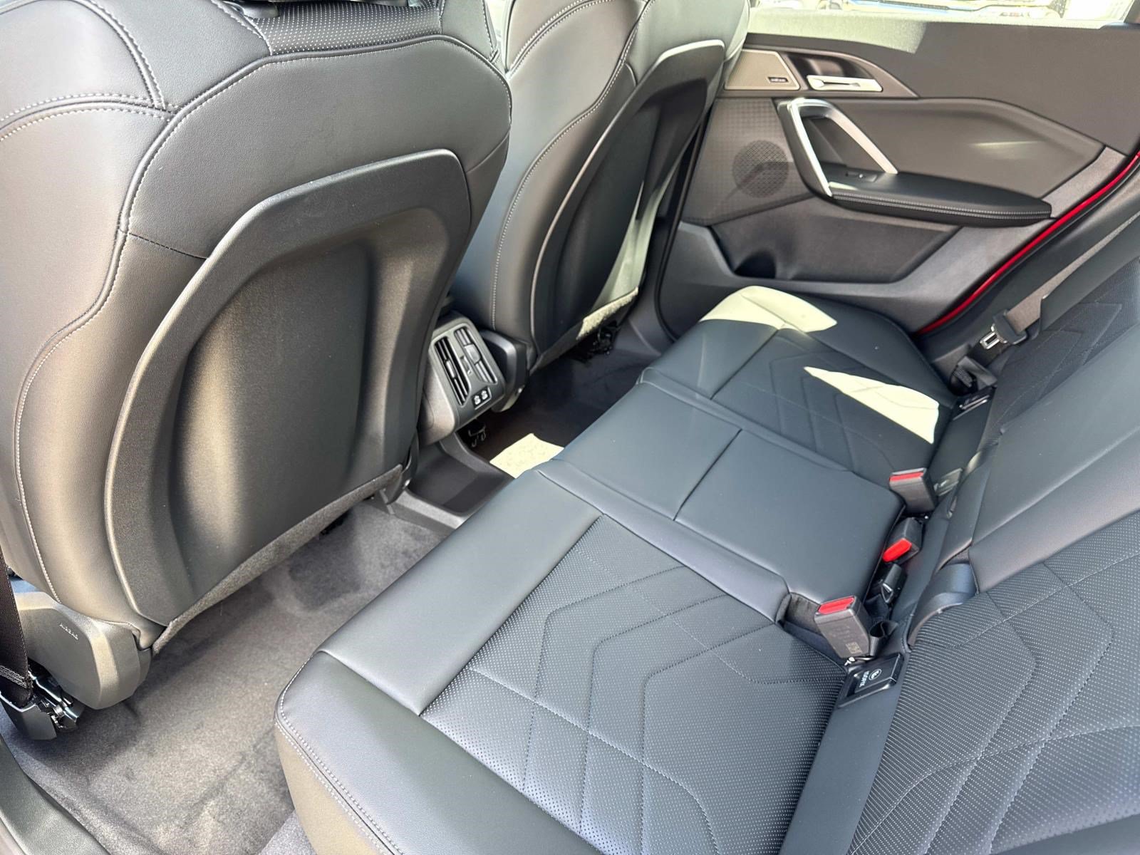 2026 BMW X1 XDrive28i - Photo 14