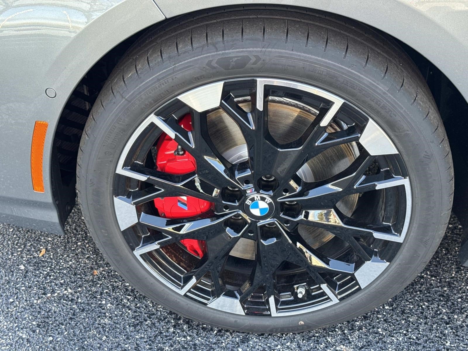 2026 BMW 2 Series M235 - Photo 9